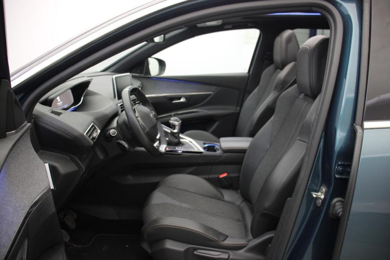 Peugeot 5008 1.5 BlueHDi GT-Line - Panorama, Carplay, Camera, Half Leer