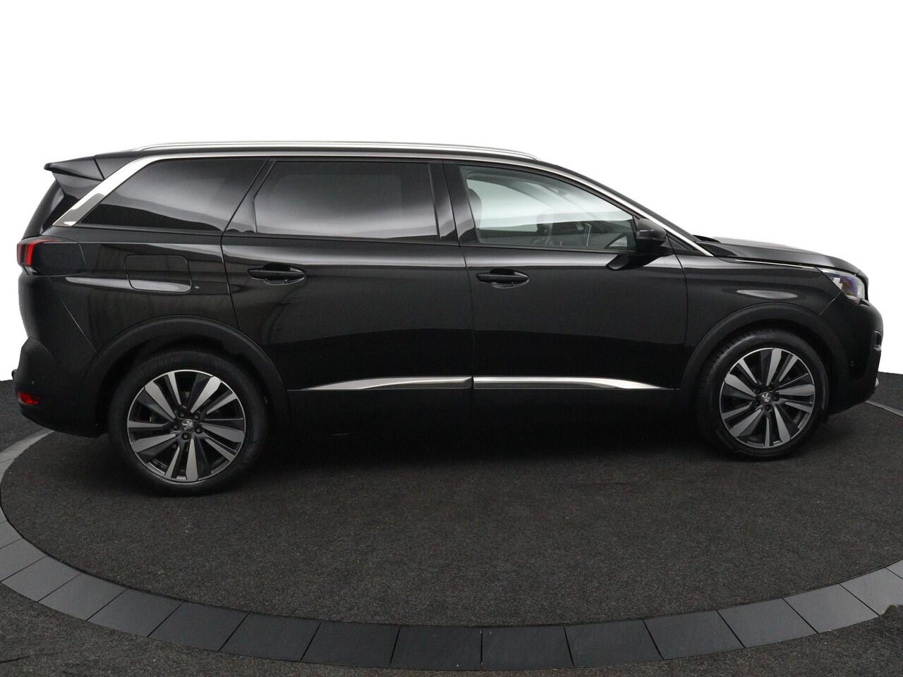 Peugeot 5008 1.2 PureTech*NAVI*CAM*HAAK*CRUISE*ECC*CARPLAY*7PER
