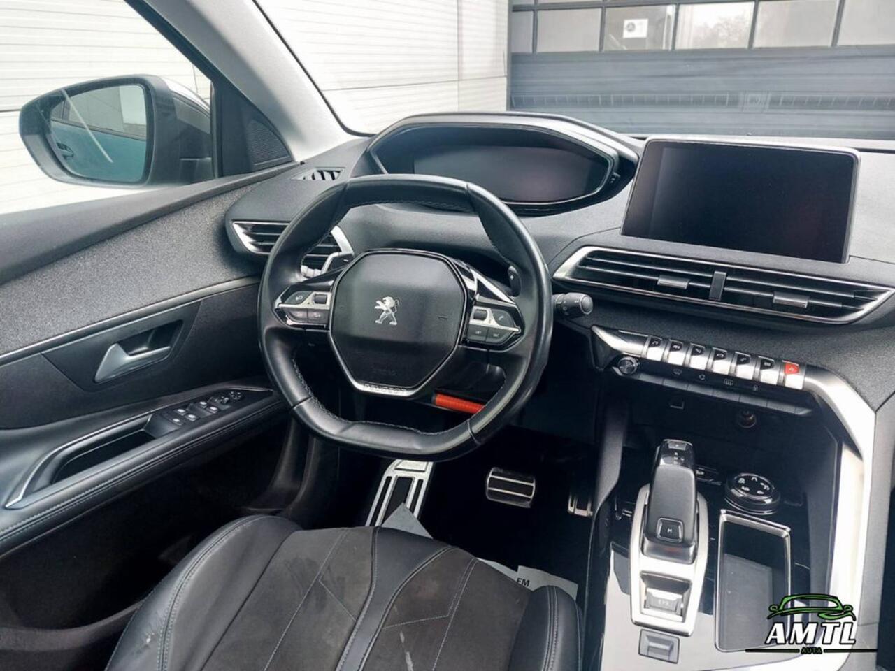 Peugeot 5008 - 1.2 PureTech Crossway