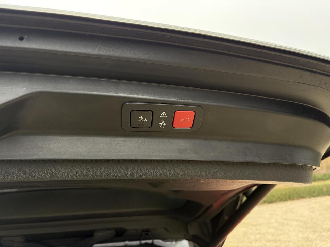 Peugeot 5008 130 PK GT-Line Aut 8, Pano, 7P, Trekhaak