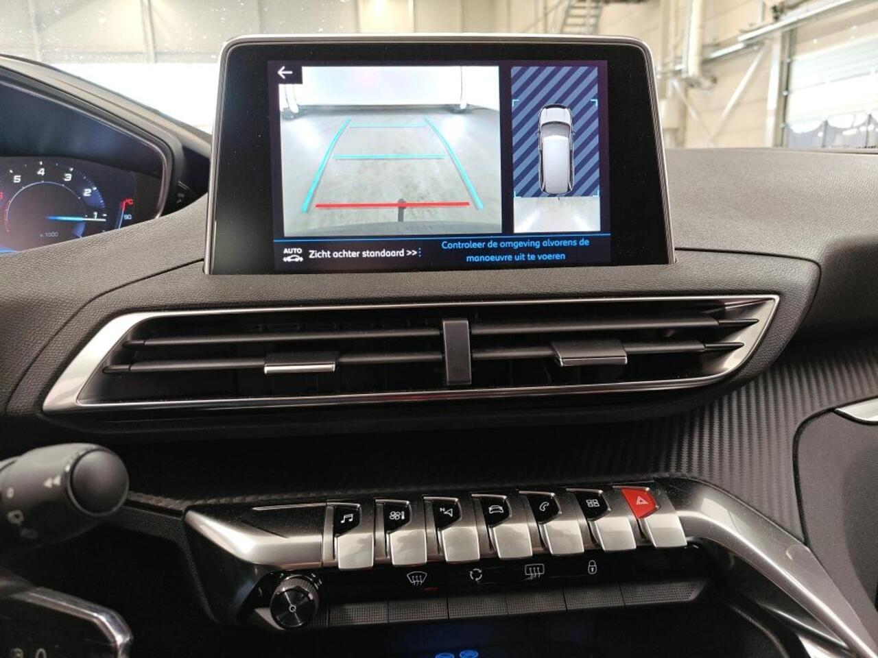 Peugeot 5008 1.2 PT BL. Executive | Geen import | Navi | Cruise | Trekhaak