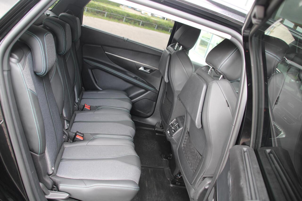Peugeot 5008 1.2 PureTech 130pk Allure 7-zits Airco Navi Camera Carplay 39.460km