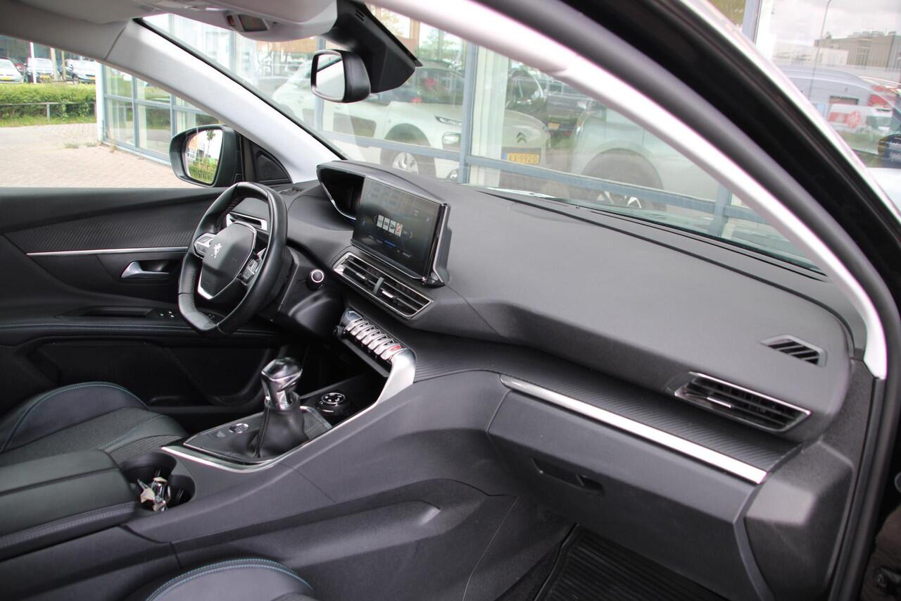 Peugeot 5008 1.2 PureTech 130pk Allure 7-zits Airco Navi Camera Carplay 39.460km