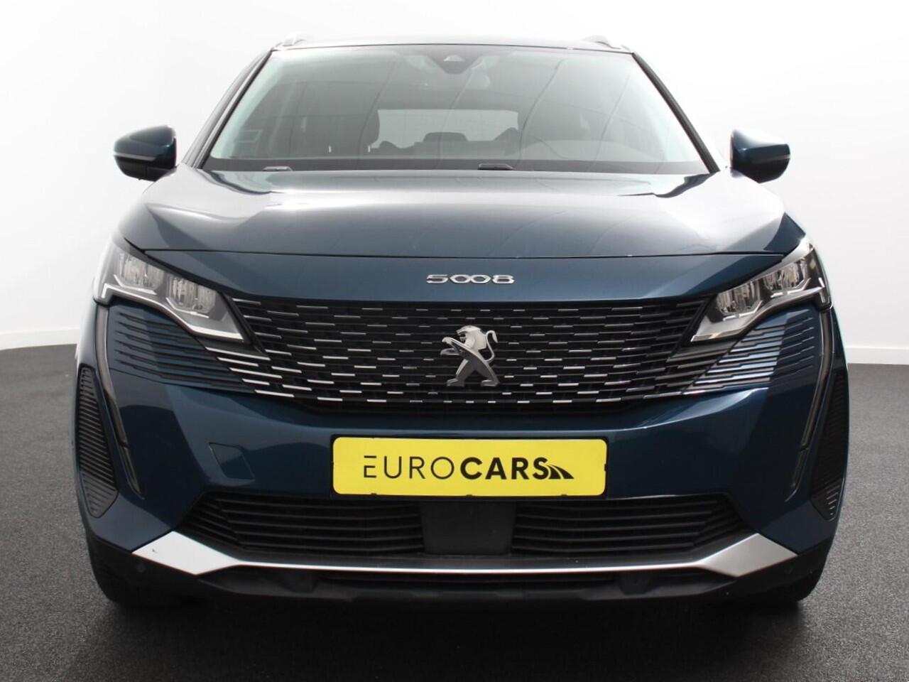Peugeot 5008 1.2 PureTech 130pk Automaat Allure Pack | Navigatie | Apple Carplay/Android Auto | Climate Control | Cruise Control | Virtual cockpit | PDC VA + Camera | Zonneschermen achter | Keyless Go | Full LED 18" LM Velgen