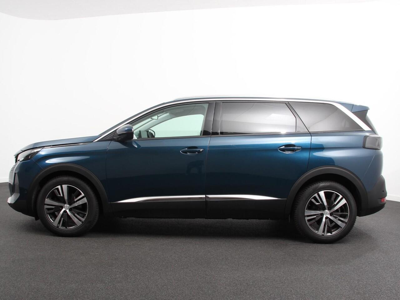 Peugeot 5008 1.2 PureTech 130pk Automaat Allure Pack | Navigatie | Apple Carplay/Android Auto | Climate Control | Cruise Control | Virtual cockpit | PDC VA + Camera | Zonneschermen achter | Keyless Go | Full LED 18" LM Velgen