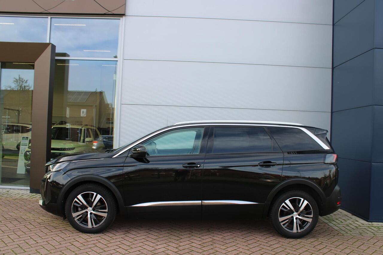 Peugeot 5008 1.2 PureTech 130pk Allure Pack Automaat 7-zits Airco Navi Camera Carplay 50.688km