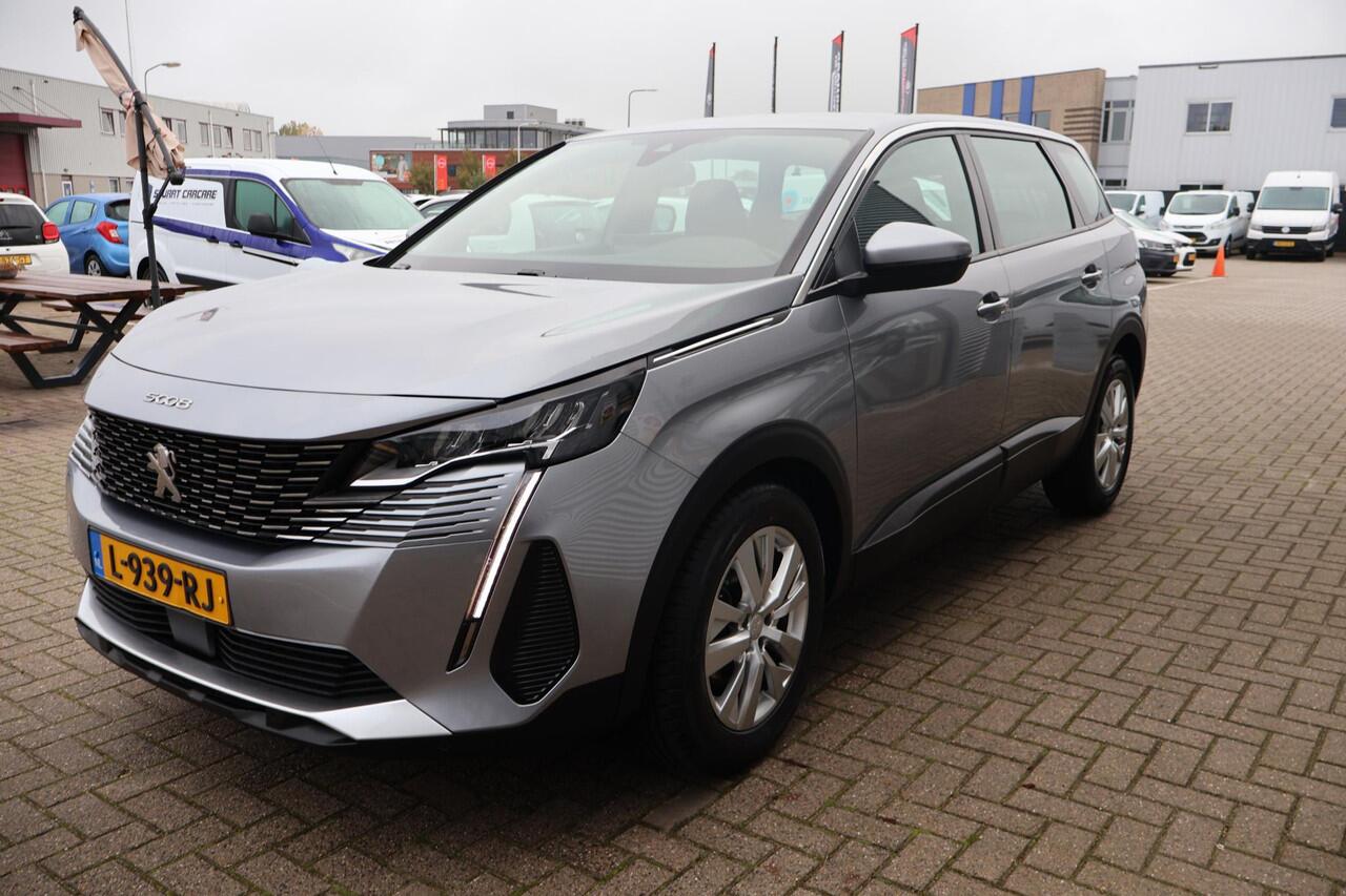 Peugeot 5008 1.2 Active 1e Eigenaar | NL-Auto | Dealer Onderh | 7-Persoons | Trekhaak | Leder | Camera | Dakdrager-set | Navi | Stoelverwarming | PDC | DAB Radio