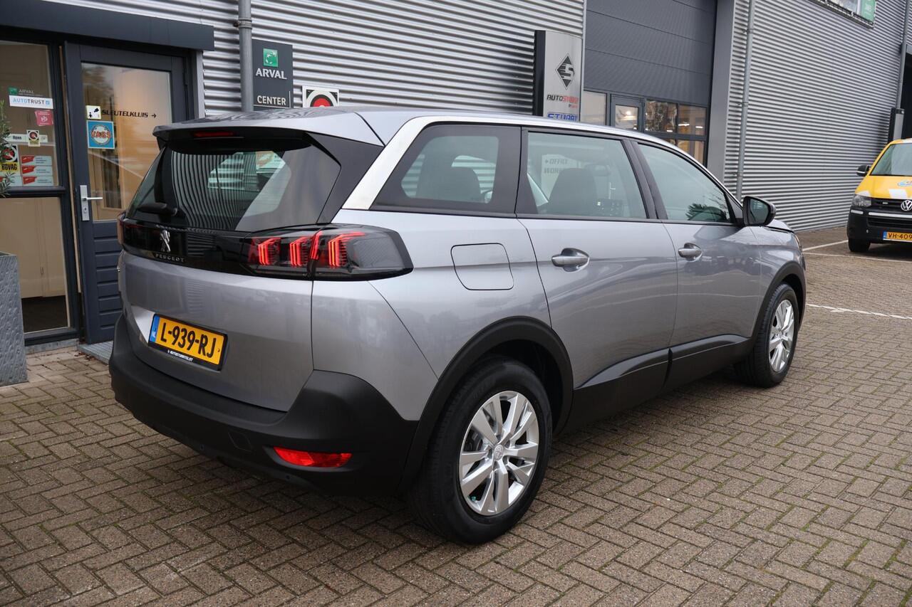 Peugeot 5008 1.2 Active 1e Eigenaar | NL-Auto | Dealer Onderh | 7-Persoons | Trekhaak | Leder | Camera | Dakdrager-set | Navi | Stoelverwarming | PDC | DAB Radio