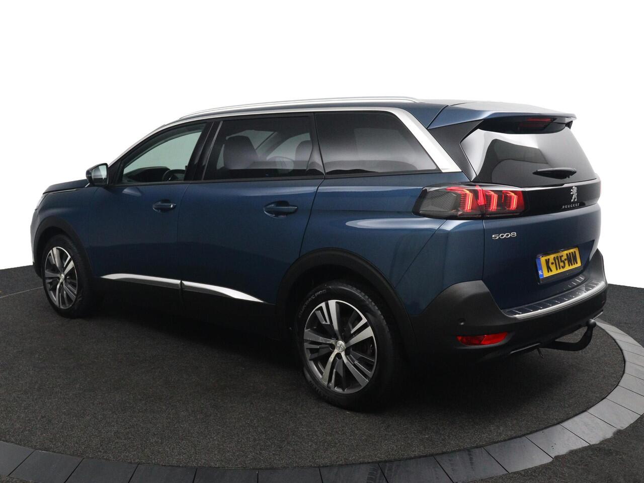 Peugeot 5008 1.2 FACELIFT*NAVI*CAM*HAAK*ECC*CARPLAY*7PERS
