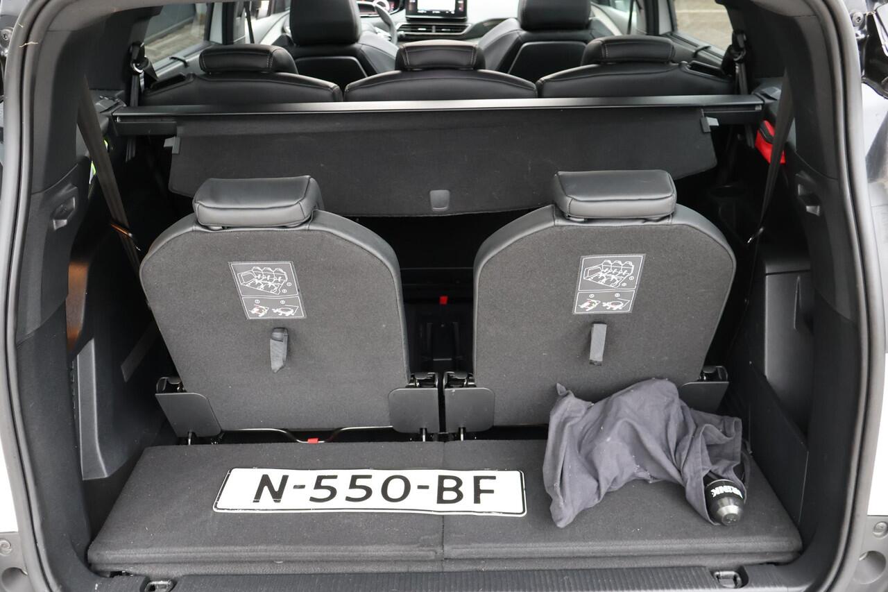 Peugeot 5008 1.2 PureTech GT 1e Eigenaar | Volledig Onderh | BTW | NL-Auto | 7p | Pano | Camera | Carplay | Bots | Alcantara | Full Led | Cruise | DAB | PDC | Start/Stop | Hill-Hold | Dodehoek