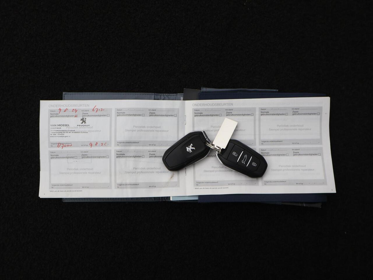 Peugeot 5008 1.2 Blue Lease Allure 130pk 7P NAVI|STOELVERW|ACC|BLIS|ELEK.ACHTERKLEP|CAMERA|PDC|18INCH