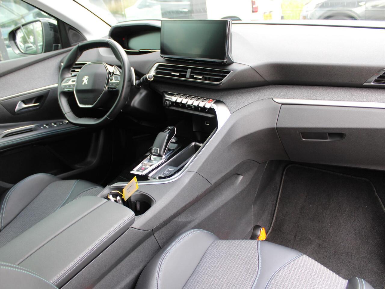 Peugeot 5008 1.2 PureTech Allure Pack Business Automaat | Navi / Camera / Climate