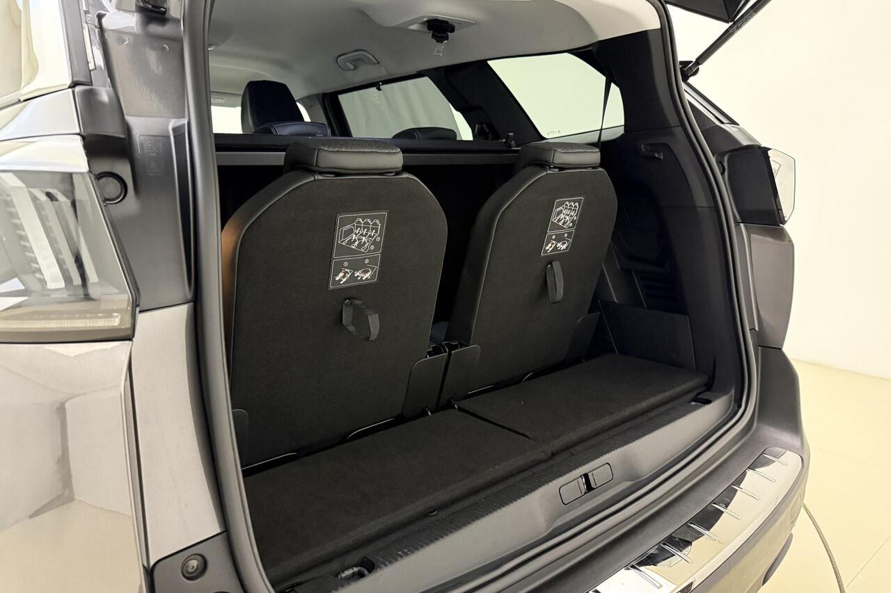 Peugeot 5008 1.2T 130pk Automaat Allure Pack Business | 7-Zits | Dodehoekdetectie | Camera | Navigatie | Cruise Control | Climate Control | Licht metalen velgen | 1e eigenaar | BTW Auto