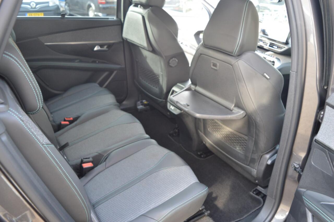 Peugeot 5008 zitplaatsen, Camera voor en 1.2 PureTech Allure