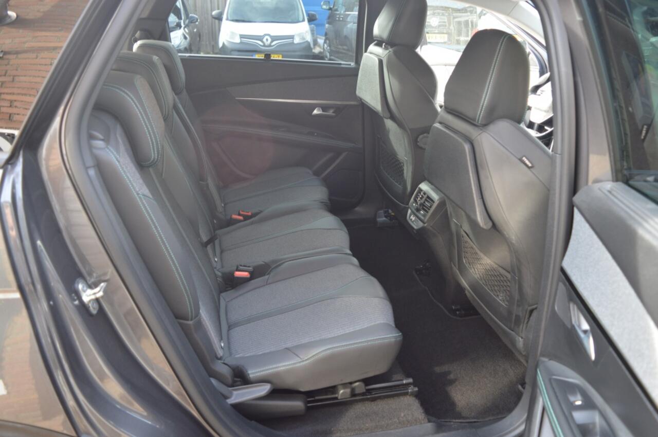 Peugeot 5008 zitplaatsen, Camera voor en 1.2 PureTech Allure