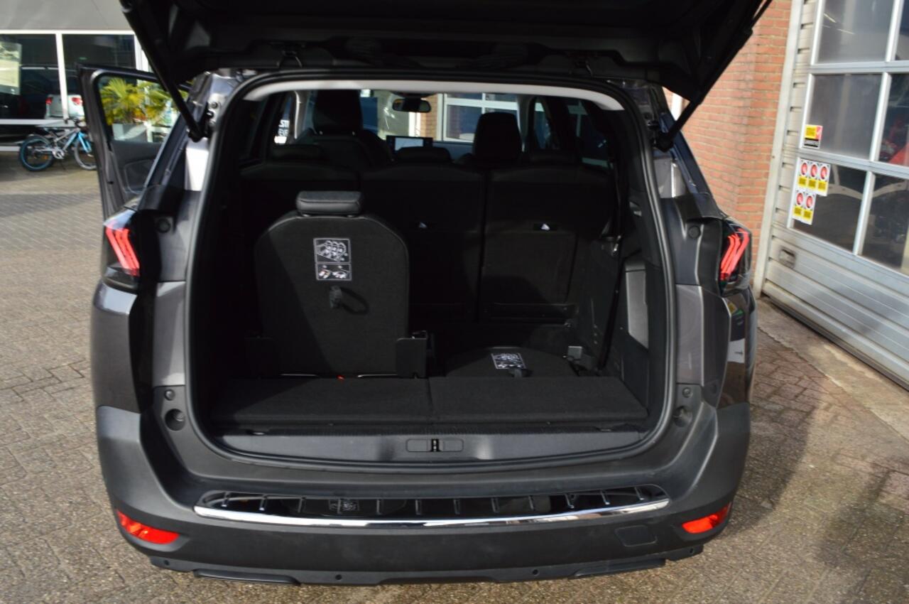 Peugeot 5008 zitplaatsen, Camera voor en 1.2 PureTech Allure