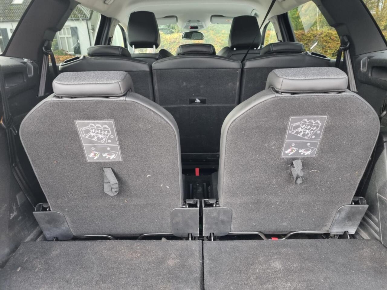 Peugeot 5008 1.2 PT Allure P.Bns