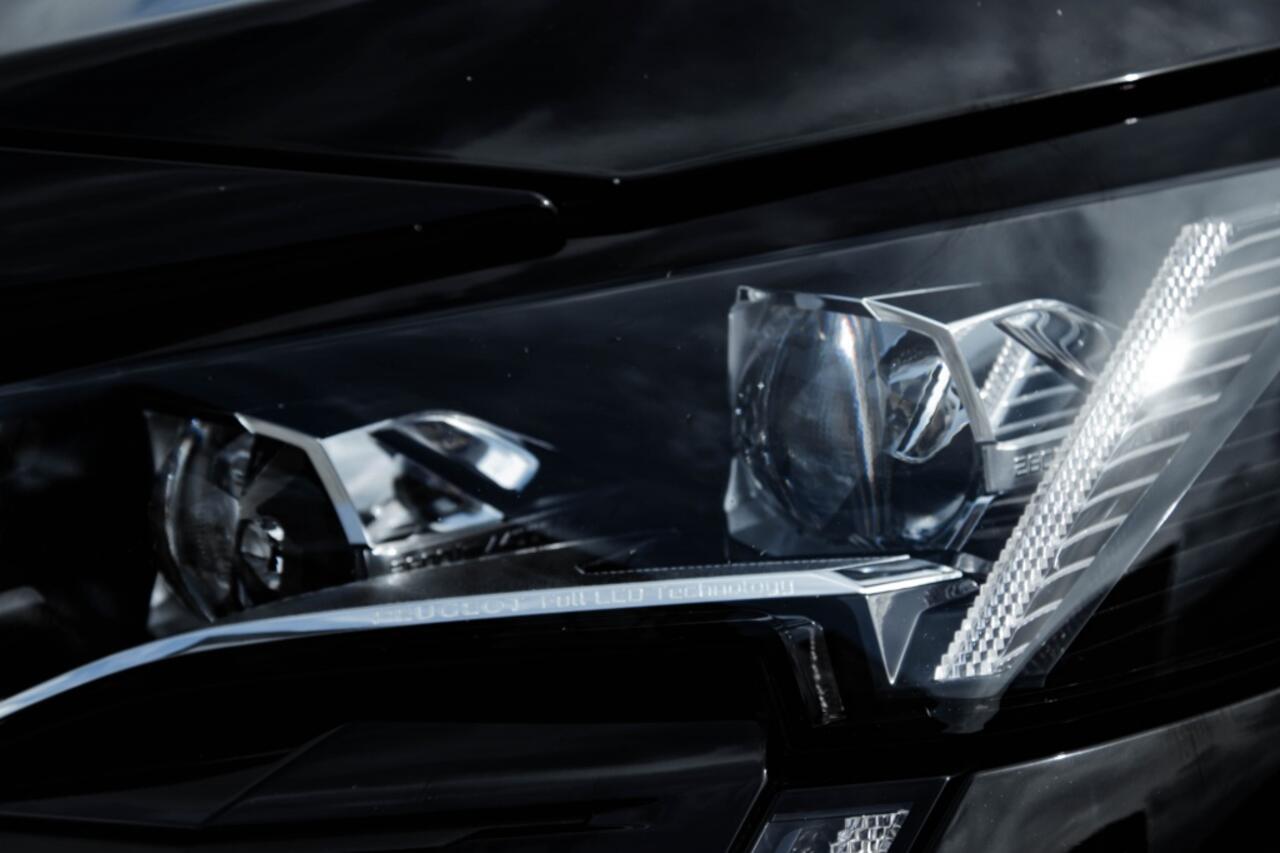 Peugeot 5008 1.2 PureTech GT Line l 7P | NAVI | CAMERA |