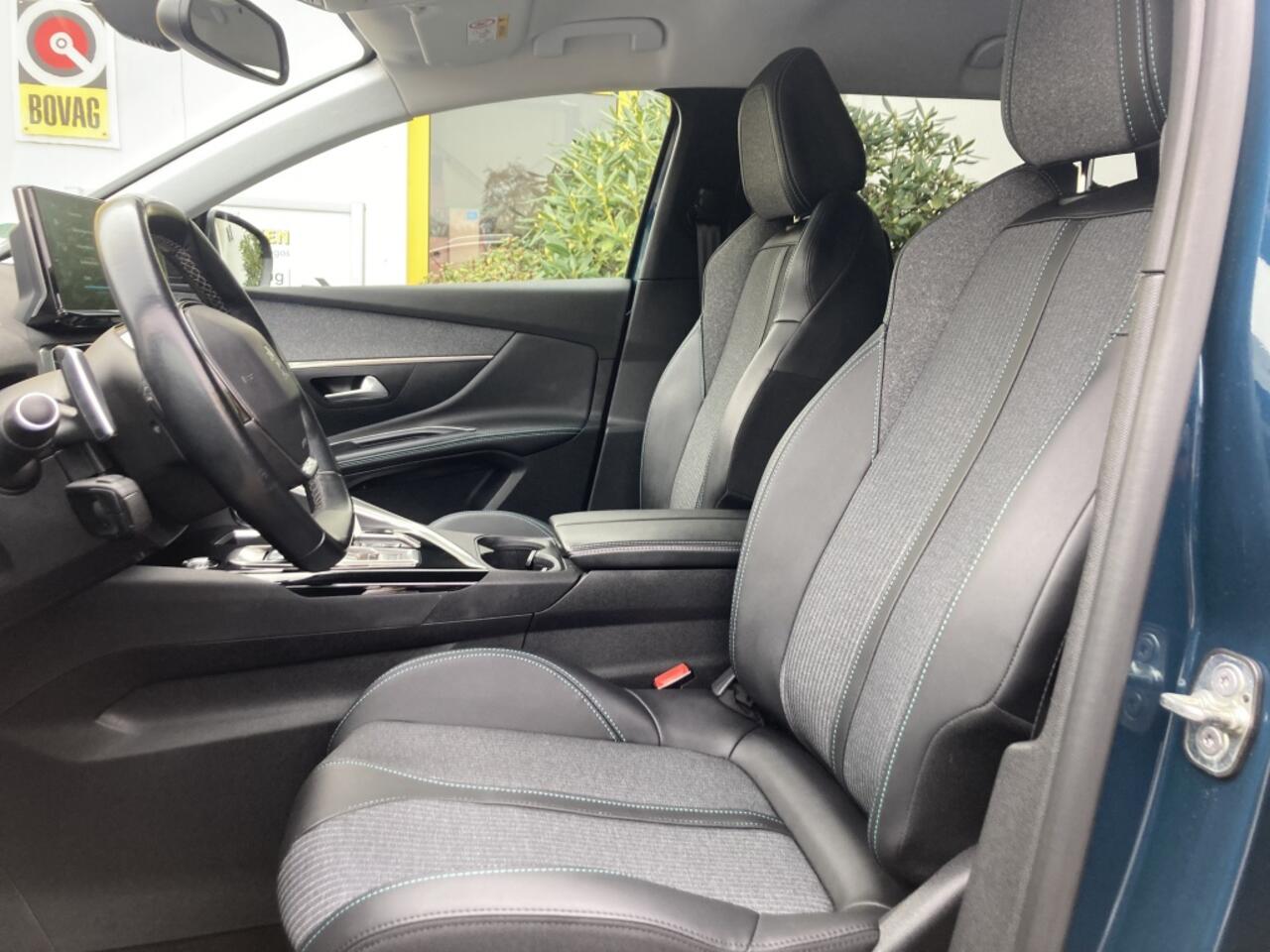 Peugeot 5008 1.2 PT Allure 7 Persoons Automaat Trekhaak Navi