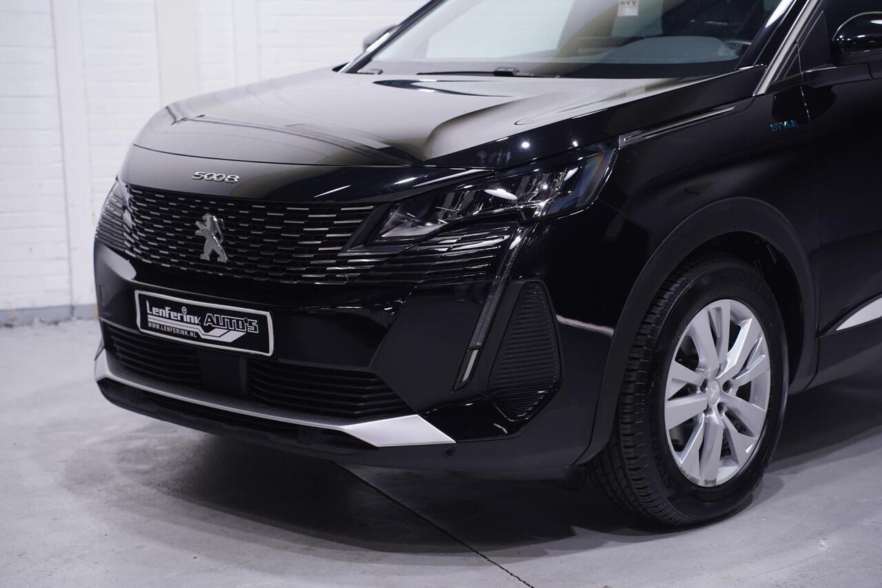 Peugeot 5008 1.5 HDI 7-pers. climate-controle cruise-controle LED-verlichting 17"-lmv PDC achter private-glas Navigatie camera dakrails STYLE-Pack