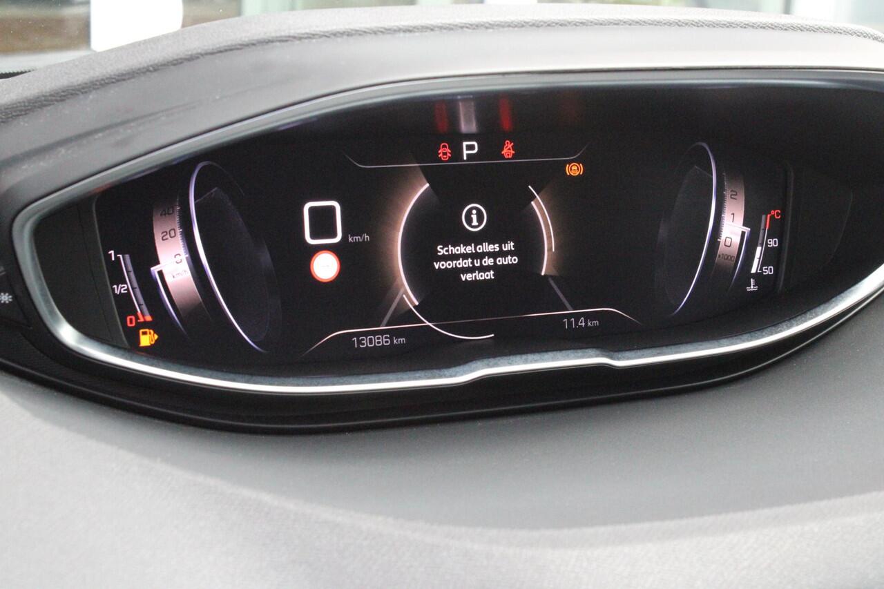 Peugeot 5008 1.2 130PK AUTOMAAT GT | NAVIGATIE | APPLE CARPLAY/ANDROID AUTO | ADAPTIVE CRUISE CONTROL | KEYLESS ENTRY/START | FULL LED KOPLAMPEN | 18" LICHTMETALEN VELGEN | CLIMATE CONTROL | 7-PERSOONS! | STOEL VERWARMING | DODEHOEK DETECTIE |