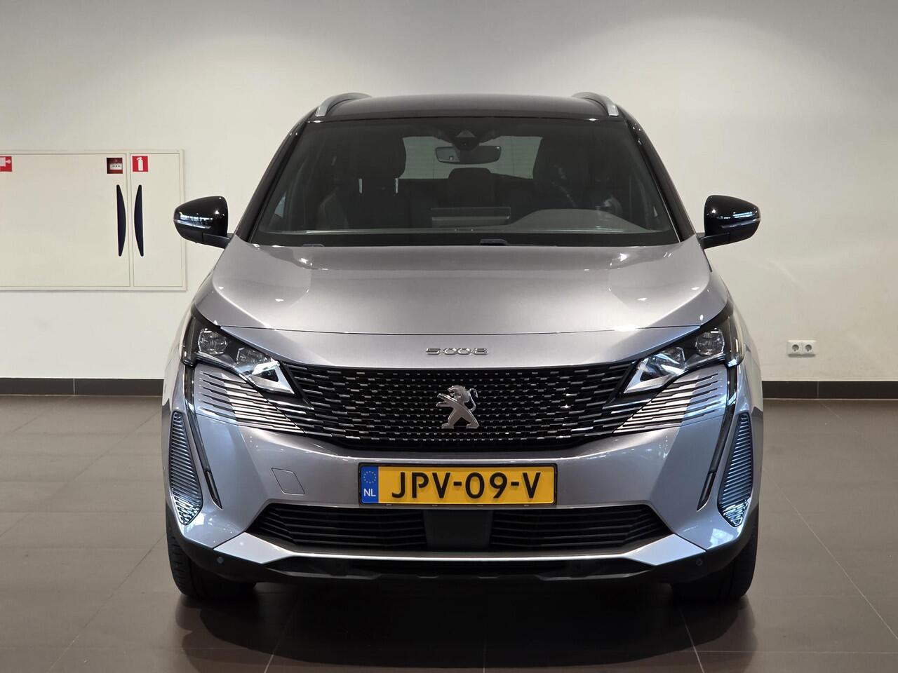 Peugeot 5008 GT 1.2 Turbo 130pk EAT8 | ADAPTIVE CRUISE | TWO-TONE! | HANDSFREE A.KLEP | 180° CAMERA | i-COCKPIT® | 7-ZITS | NAVI | ISOFIX |