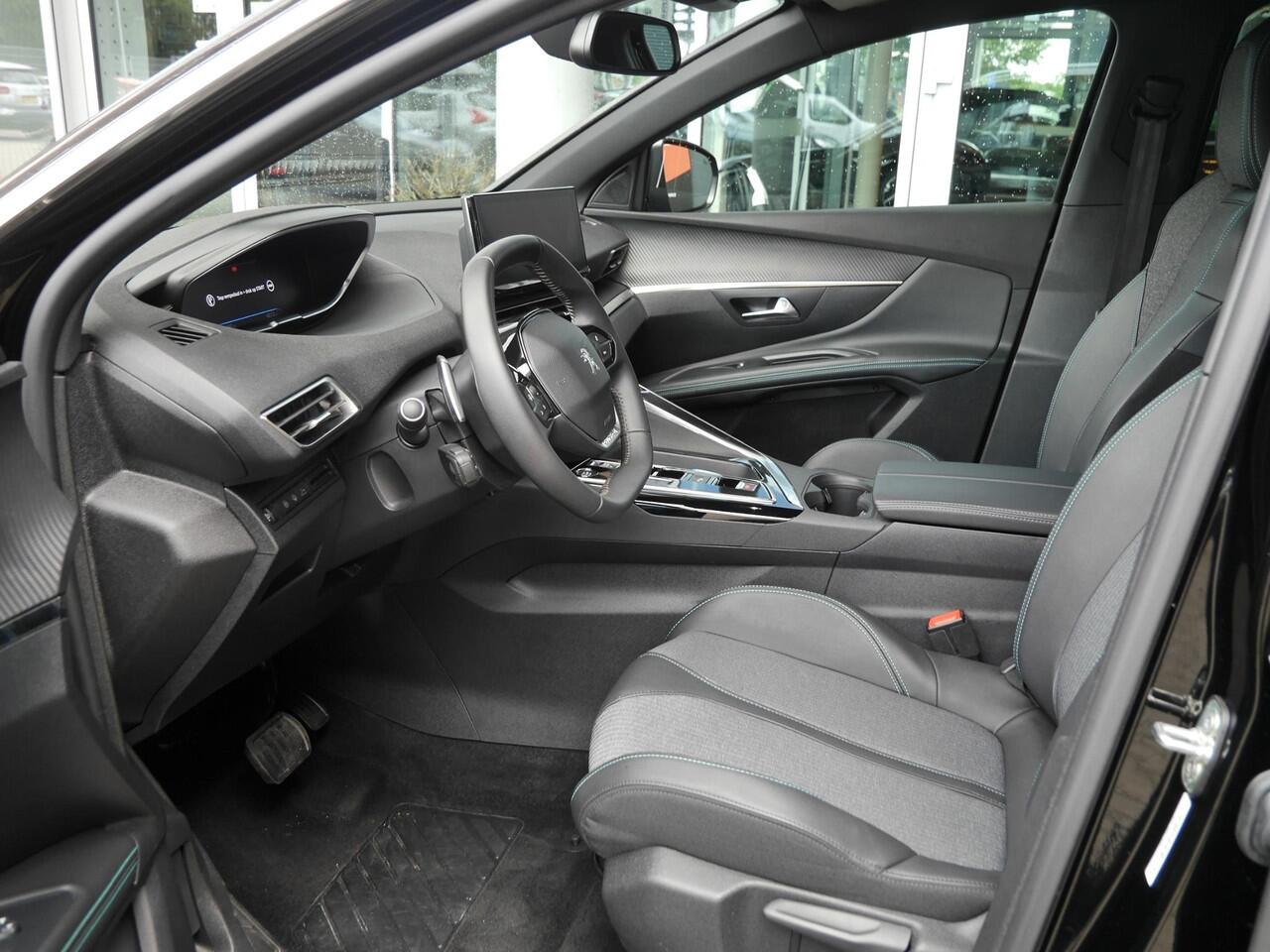 Peugeot 5008 1.2 130pk EAT8 PureTech Allure Pack Business | 18inch velgen | Elektrische achterklep | Navigatie | Adaptieve Cruise control | Full Led