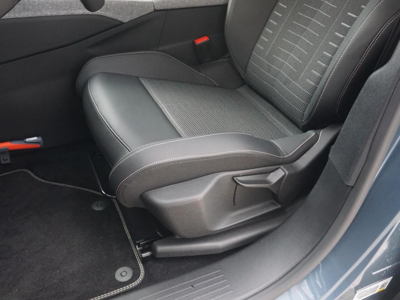 Peugeot 5008 1.2 Hybrid 136 Allure 7-Persoons