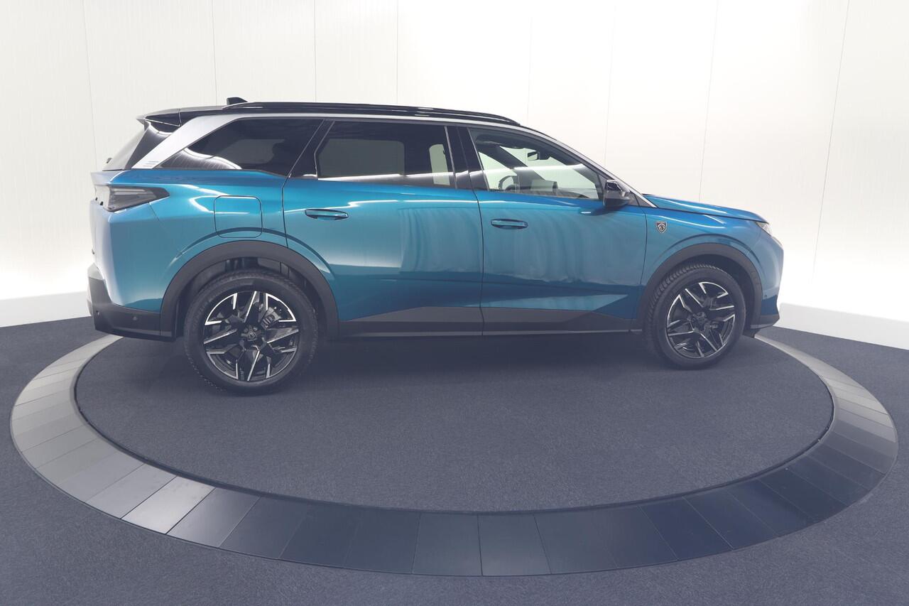 Peugeot 5008 1.2 Hybrid 136 GT | 360 Camera | Panoramadak | Elektrische Kofferklep | Winterpakket
