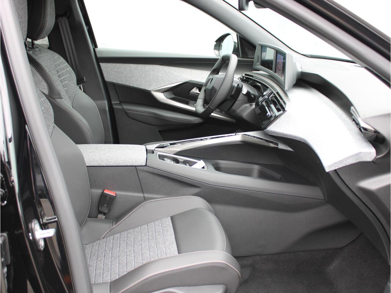 Peugeot 5008 1.2 Hybrid 145 Allure VOORRAAD KORTING