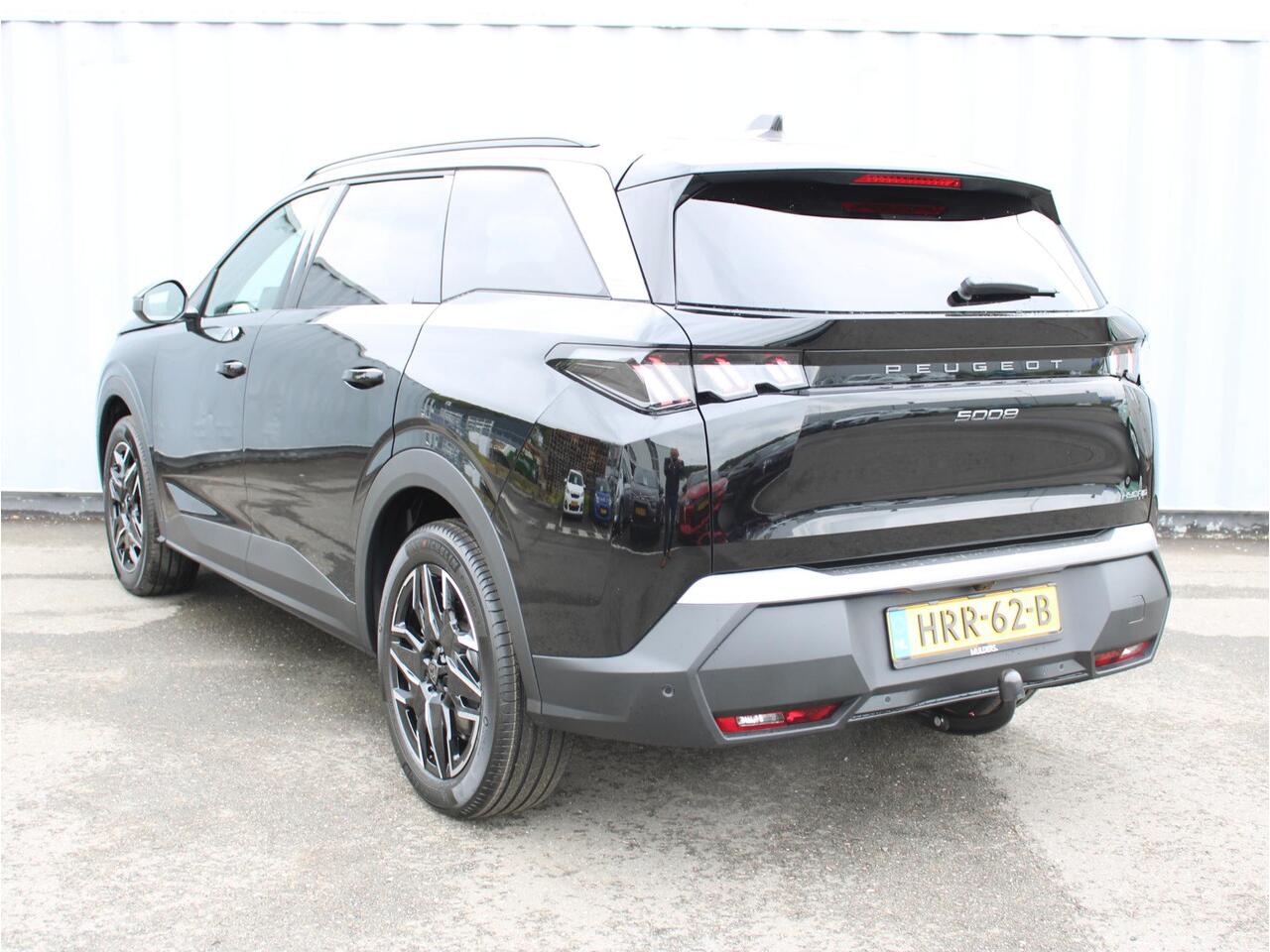 Peugeot 5008 1.2 Hybrid 145 Allure VOORRAAD KORTING