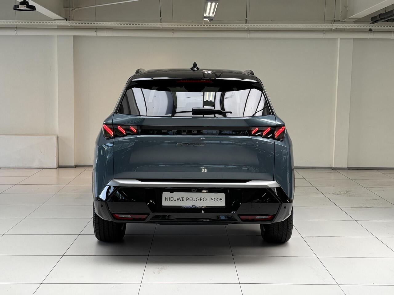 Peugeot 5008 e-5008 GT Avantage 73 kWh Mistral Executive Interior (AGR) | 360 camera | Massagestoelen | Stoel en stuurverwarming |