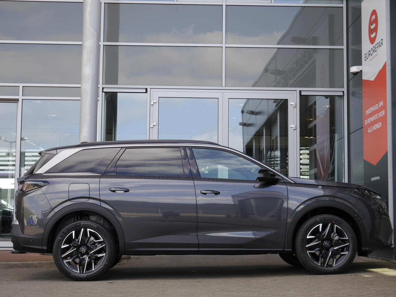 Peugeot 5008 1.2 Hybrid 136 Allure | Nieuwe auto | 7 zits | Rondom camera | Draadloze telefoonoplader | Stoel en stuurverwarming | Draadloze apple carplay & android auto | Led verlichting | Adaptive cruise control
