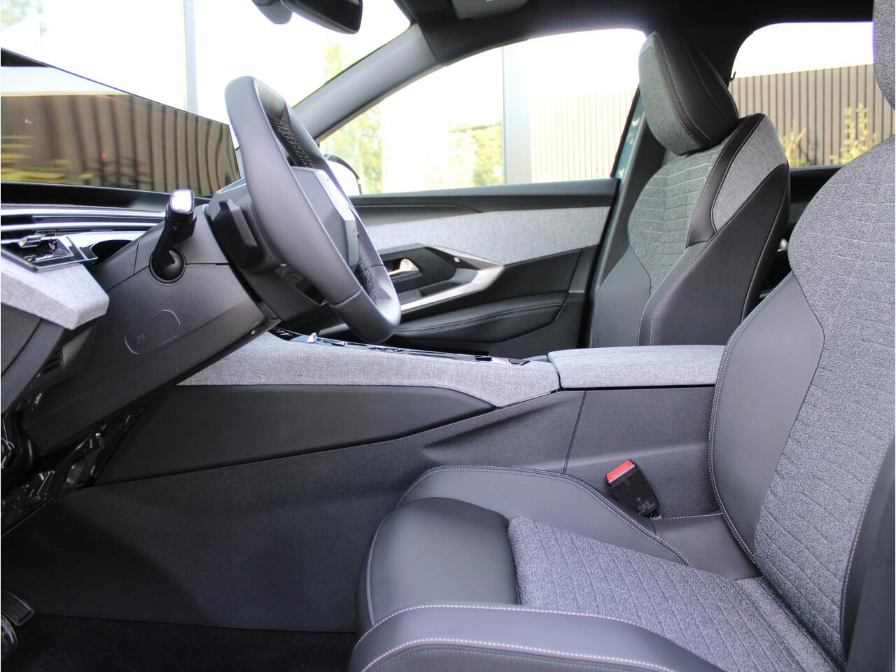 Peugeot 5008 1.2 Hybrid 145 Allure VOORRAAD KORTING