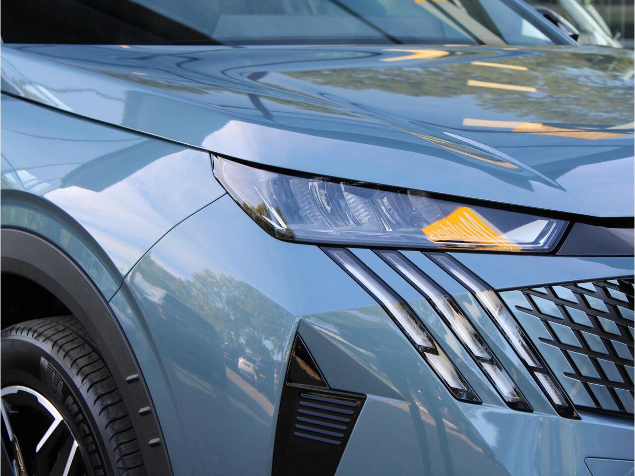 Peugeot 5008 1.2 Hybrid 145 Allure VOORRAAD KORTING