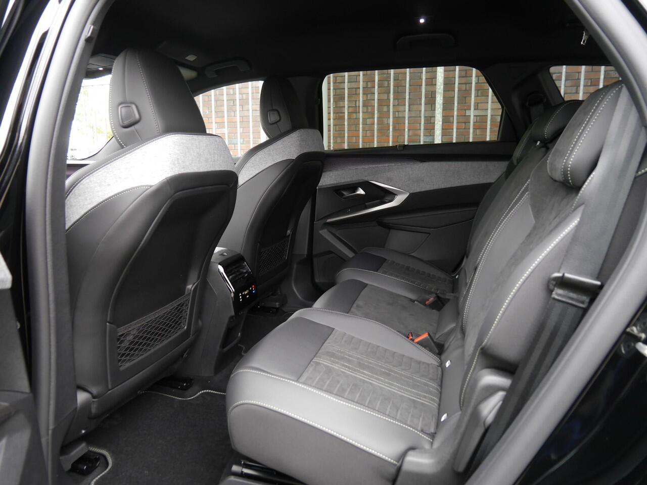 Peugeot 5008 e-5008 GT Avantage 73 kWh | Nieuwe auto | Rondom camera | Adaptive cruise control | Lichtmetalen velgen | Alcantara bekleding | 7 zits | Led | Keyless entry en start