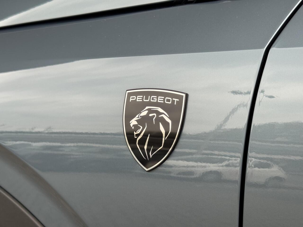 Peugeot 5008 GT 1.2 Hybrid 145pk