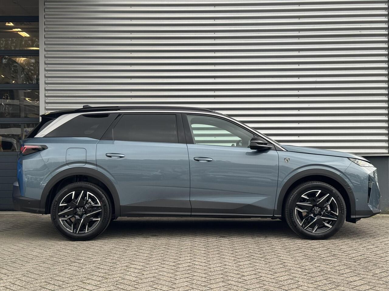 Peugeot 5008 GT 1.2 Hybrid 145pk