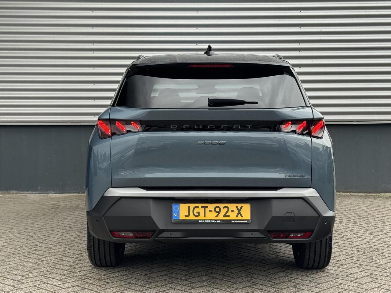 Peugeot 5008 GT 1.2 Hybrid 145pk