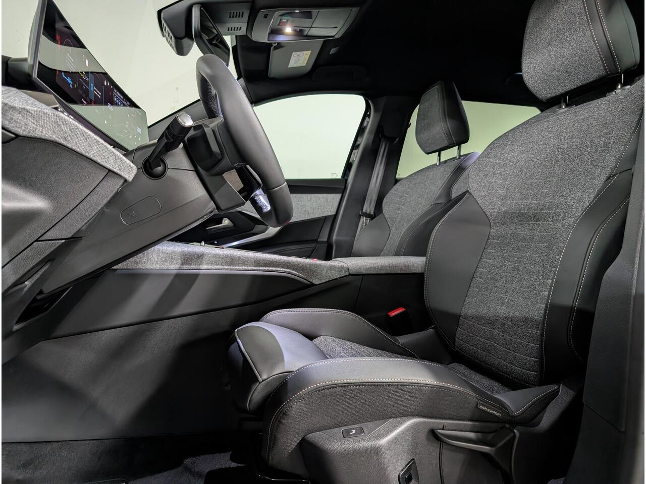 Peugeot 5008 e-5008 Allure Avantage 73kWh 210pk | 360° CAMERA | ADAPTIVE CRUISE | KEYLESS | I-TOGGELS | 21" DISPLAY |