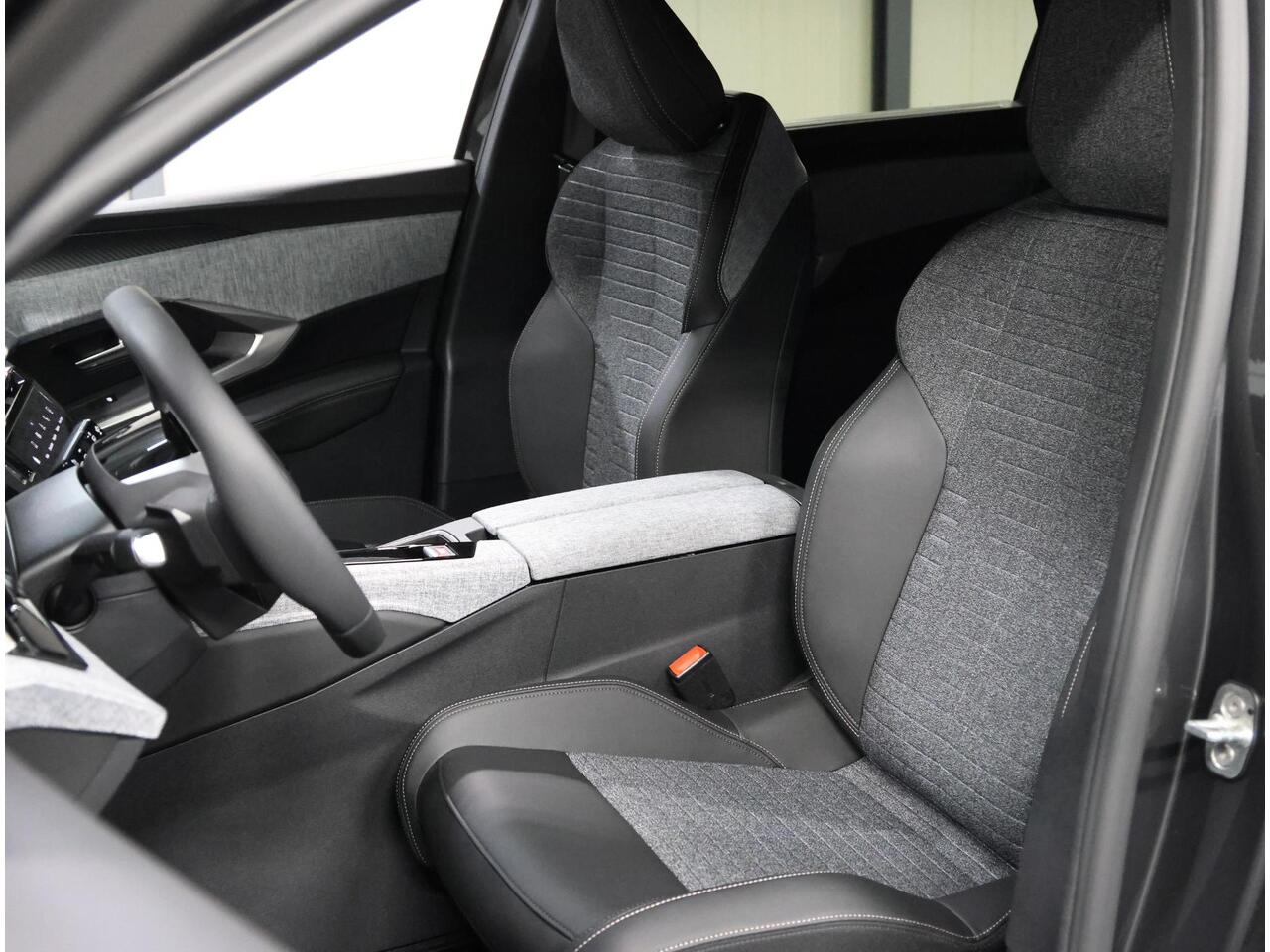 Peugeot 5008 1.2 Hybrid 145PK Allure | 360 Camera | Adaptive CruiseControl | Navigatie | ClimateControl | AppleCarPlay/AndroidAuto |