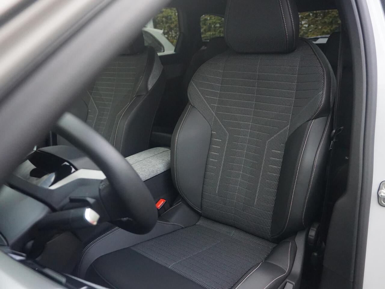 Peugeot 5008 1.2 Hybrid 136 Allure 7 Persoons