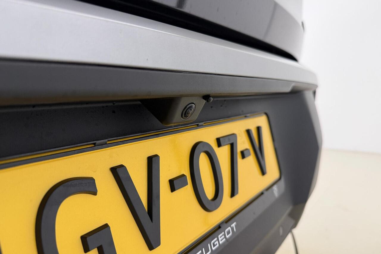 Peugeot 5008 1.2 Hybrid GT 145 PK | 6-Traps Automaat | Panoramisch schuifdak Pack | Mistral Executive Interior (GT) | 360 vision & Drive Assist Plus Pack (GT) | VOL Opties | Nieuw uit voorraad leverbaar