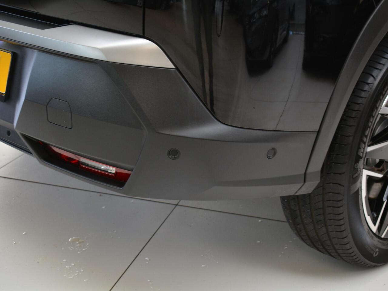 Peugeot 5008 1.2 Hybrid 145 Allure