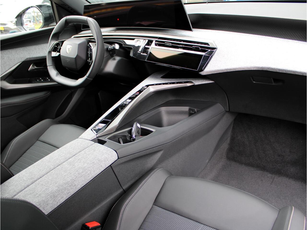 Peugeot 5008 1.2 Hybrid 145 Allure VOORRAAD KORTING