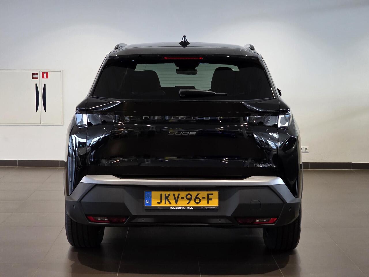 Peugeot 5008 GT 1.6 HYbrid PHEV 225pk e-DCS7 | PANODAK | PANORAMIC NAVIGATION | 7-ZITS | STOEL- EN STUURVERW. | KEYLESS | ISOFIX | ADAPTIVE CRUISE |