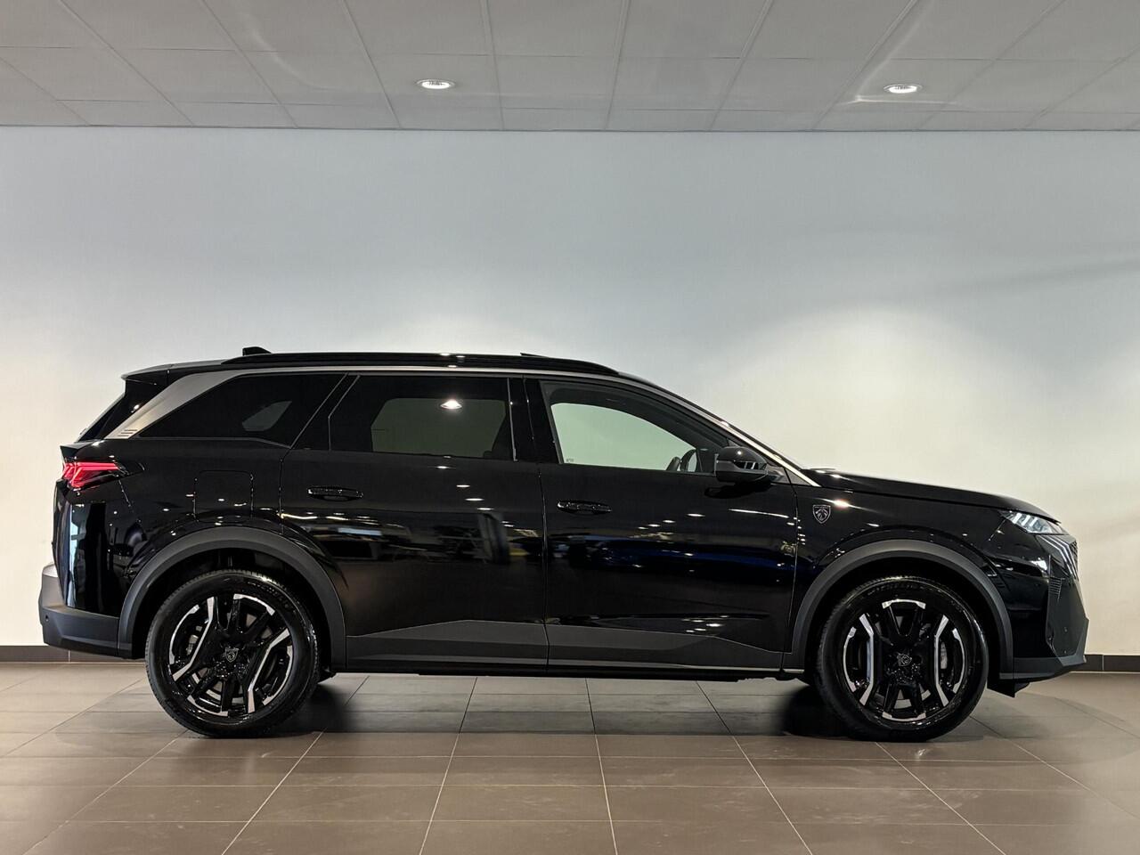 Peugeot 5008 GT 1.6 HYbrid PHEV 225pk e-DCS7 | PANODAK | PANORAMIC NAVIGATION | 7-ZITS | STOEL- EN STUURVERW. | KEYLESS | ISOFIX | ADAPTIVE CRUISE |