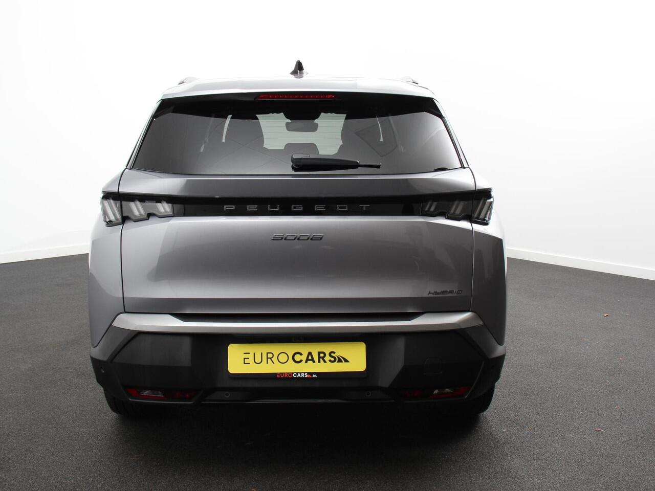 Peugeot 5008 1.2 Hybrid 136pk Allure Automaat | Navigatie | Apple Carplay/Android Auto | Cruise control | Climate control | LED | Parkeersensoren | Camera | Radio