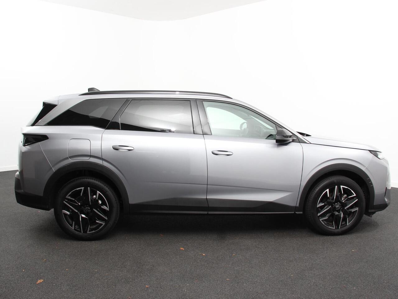 Peugeot 5008 1.2 Hybrid 136pk Allure Automaat | Navigatie | Apple Carplay/Android Auto | Cruise control | Climate control | LED | Parkeersensoren | Camera | Radio