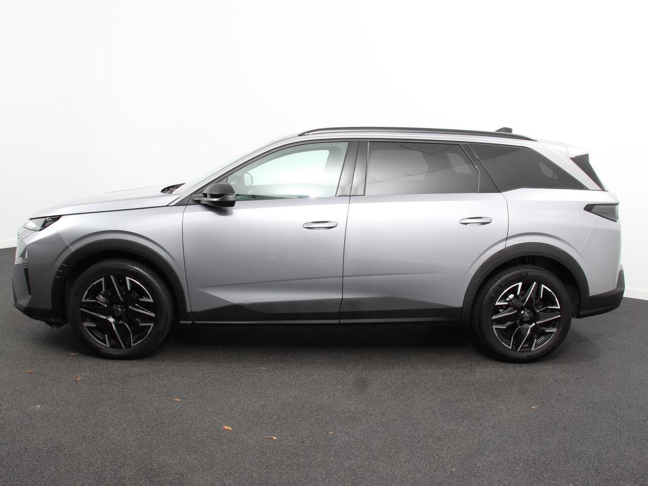 Peugeot 5008 1.2 Hybrid 136pk Allure Automaat | Navigatie | Apple Carplay/Android Auto | Cruise control | Climate control | LED | Parkeersensoren | Camera | Radio